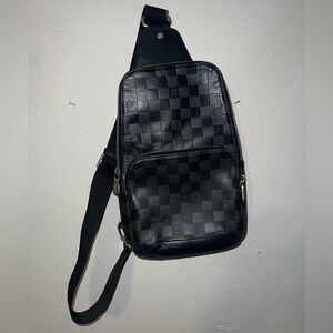 Authentic LouisVuitton Avenue Sling Bag